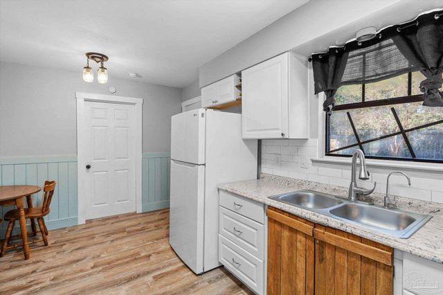 10663 Silver Creek Dr, Pensacola, FL 32506