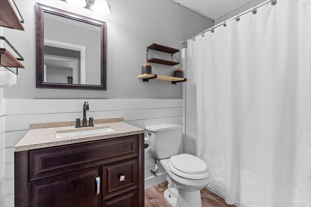 10663 Silver Creek Dr, Pensacola, FL 32506