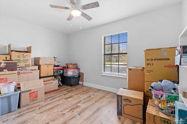 10663 Silver Creek Dr, Pensacola, FL 32506