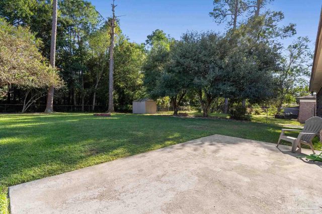 10663 Silver Creek Dr, Pensacola, FL 32506