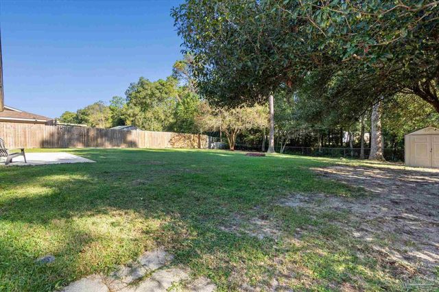 10663 Silver Creek Dr, Pensacola, FL 32506