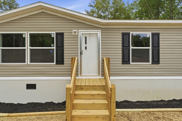 1291 Congress Road, Eastover, SC 29044