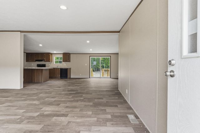 1291 Congress Road, Eastover, SC 29044