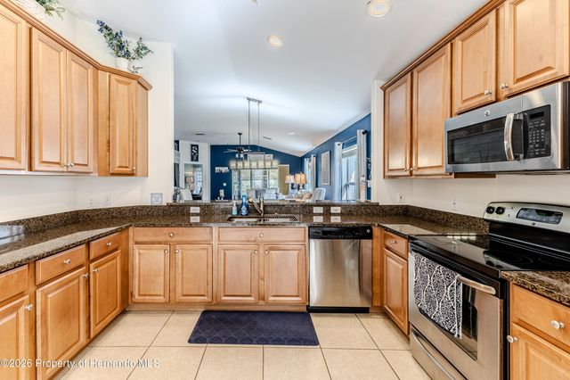 18735 Rolling Hills Loop, Hudson, FL 34667