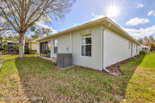 18735 Rolling Hills Loop, Hudson, FL 34667