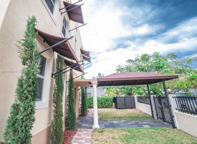 53 NE 49th St 7, Miami, FL 33137