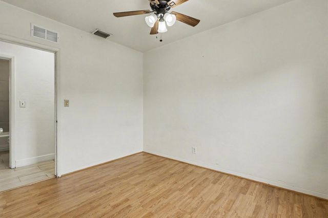 604 NE 14th Place, Fort Lauderdale, FL 33304