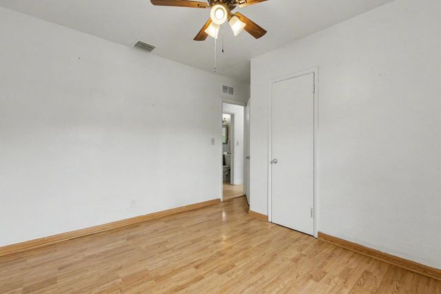 604 NE 14th Place, Fort Lauderdale, FL 33304