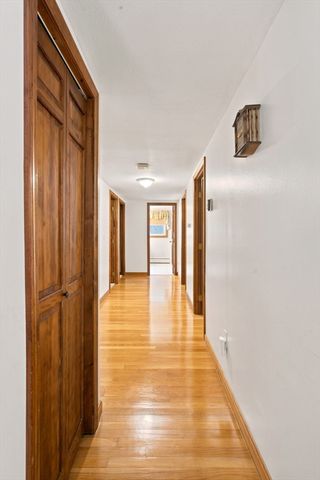 18 Gifford Rd, Westport, MA 02790