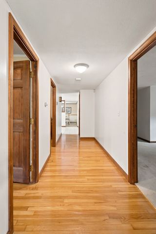 18 Gifford Rd, Westport, MA 02790