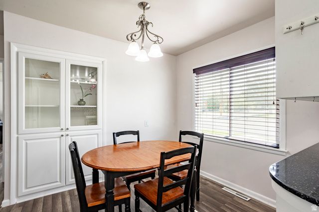 395 N 1ST ST, Tooele, UT 84074