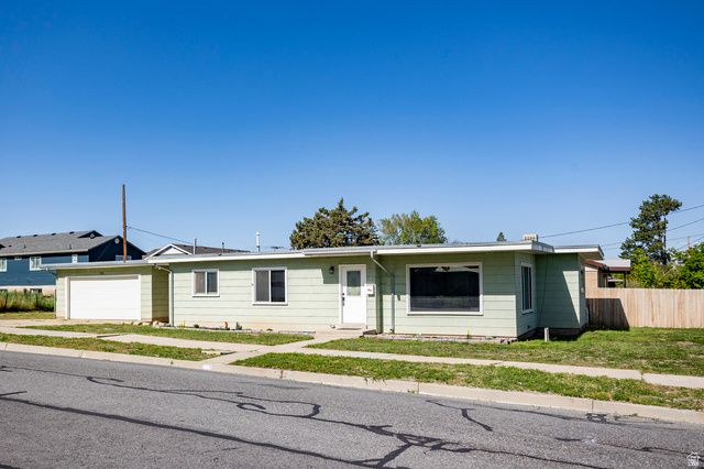 395 N 1ST ST, Tooele, UT 84074