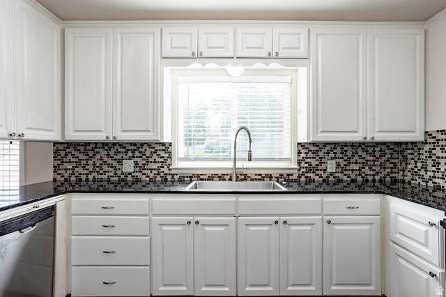 395 N 1ST ST, Tooele, UT 84074