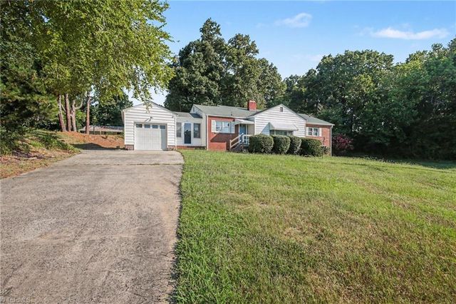 365 North Road, Thomasville, NC 27360