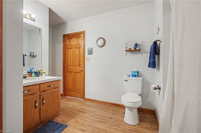 365 North Road, Thomasville, NC 27360