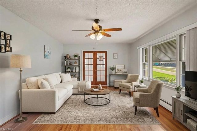 365 North Road, Thomasville, NC 27360