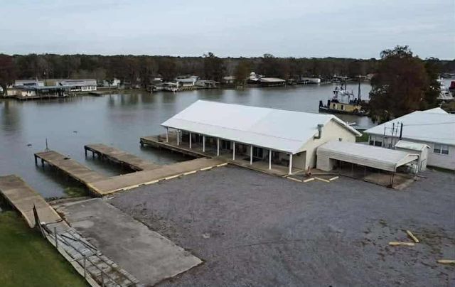 1075 Highway 70 South, Pierre Part, LA 70339