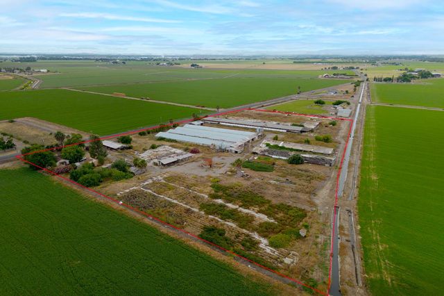 5793 Delta Ave, Tracy, CA 95304