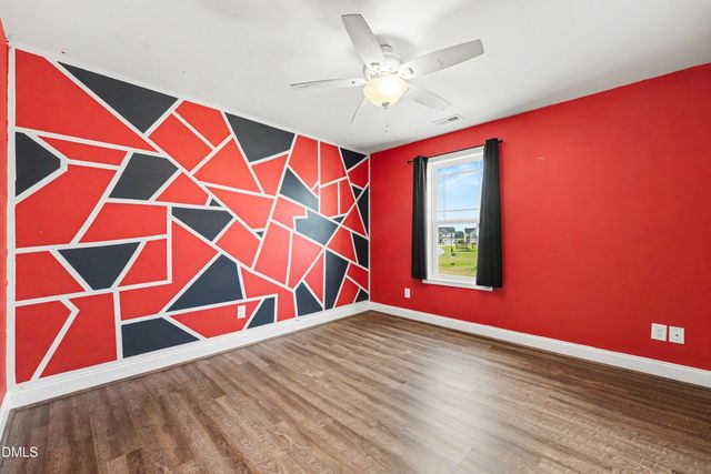 1665 Man O War Drive, Hope Mills, NC 28348