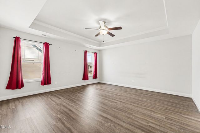 1665 Man O War Drive, Hope Mills, NC 28348