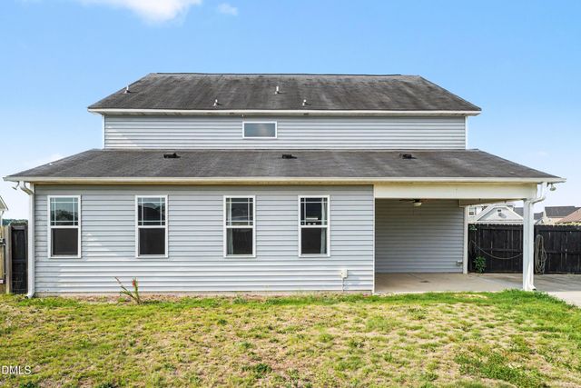 1665 Man O War Drive, Hope Mills, NC 28348