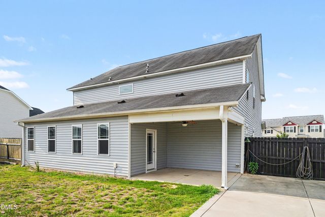 1665 Man O War Drive, Hope Mills, NC 28348