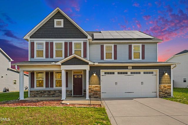 1665 Man O War Drive, Hope Mills, NC 28348