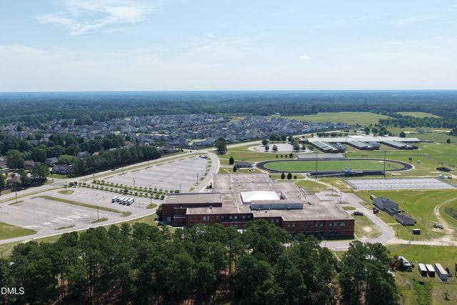 1665 Man O War Drive, Hope Mills, NC 28348