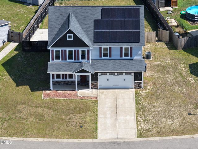 1665 Man O War Drive, Hope Mills, NC 28348