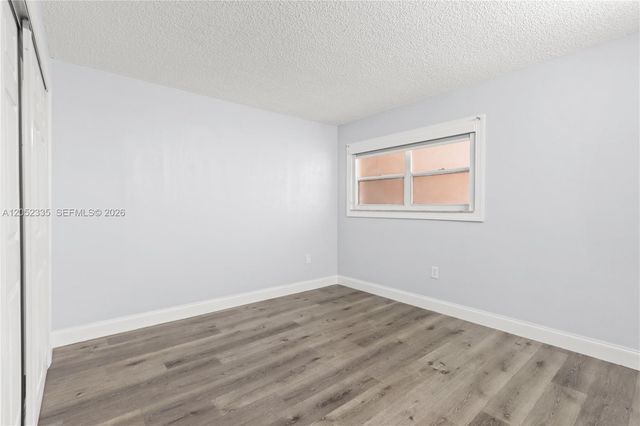 1855 W 60th St 311, Hialeah, FL 33012