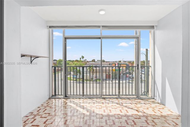 1855 W 60th St 311, Hialeah, FL 33012