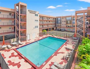 1855 W 60th St 311, Hialeah, FL 33012