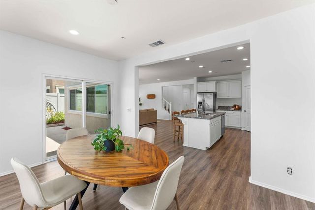 35664 Asturian Way, Fallbrook, CA 92028