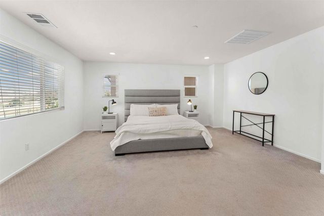 35664 Asturian Way, Fallbrook, CA 92028