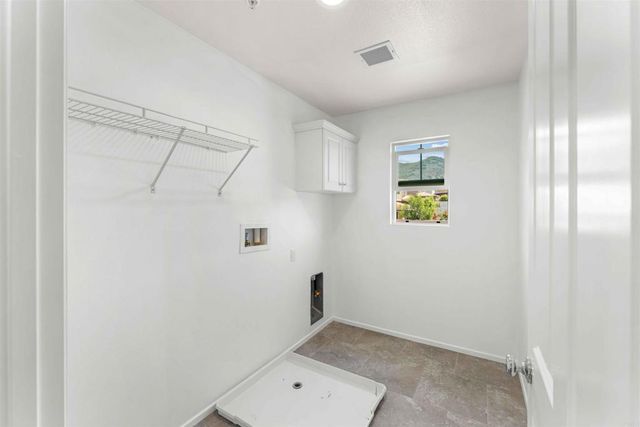 35664 Asturian Way, Fallbrook, CA 92028