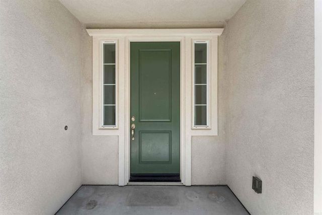 35664 Asturian Way, Fallbrook, CA 92028