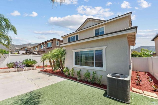 35664 Asturian Way, Fallbrook, CA 92028