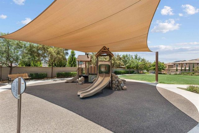 35664 Asturian Way, Fallbrook, CA 92028