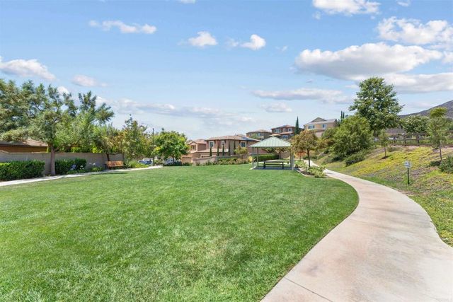 35664 Asturian Way, Fallbrook, CA 92028