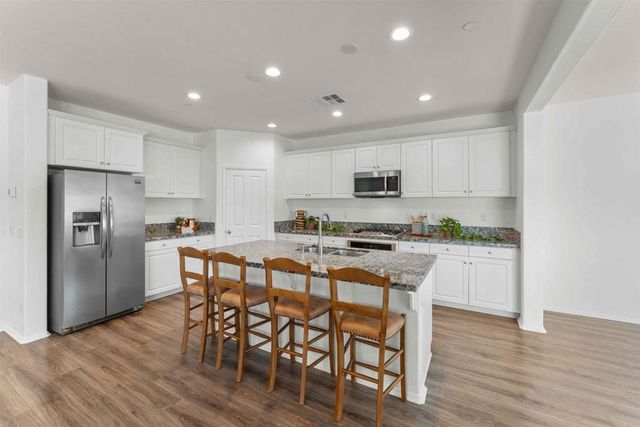 35664 Asturian Way, Fallbrook, CA 92028