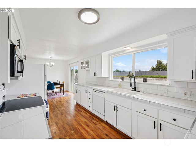 415 NE 99th Street, Vancouver, WA 98665