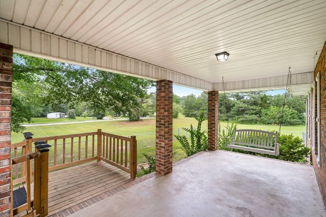 3372 Dobson Drive, Rocky Face, GA 30740