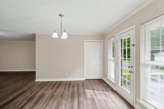 3372 Dobson Drive, Rocky Face, GA 30740