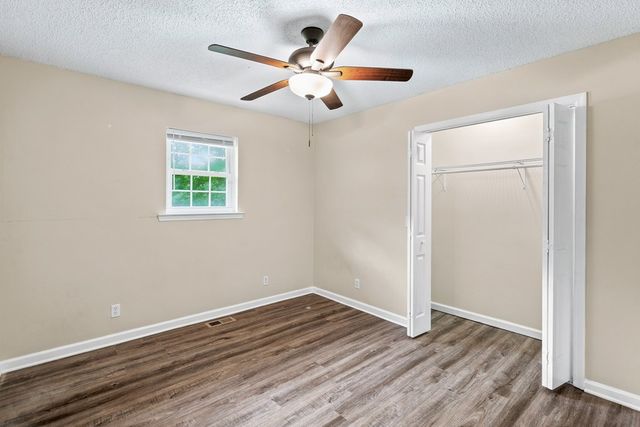 3372 Dobson Drive, Rocky Face, GA 30740