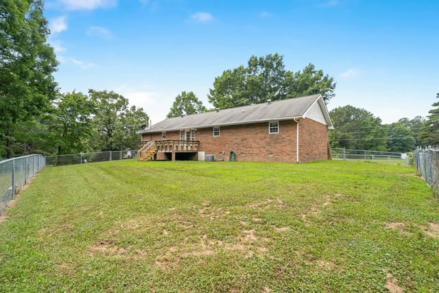 3372 Dobson Drive, Rocky Face, GA 30740