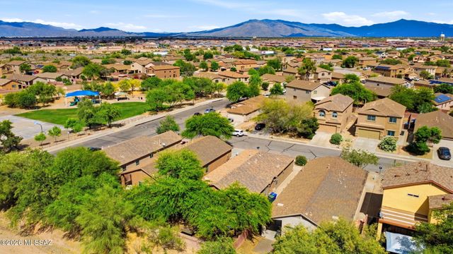 7816 S Baja Stone Avenue, Tucson, AZ 85756