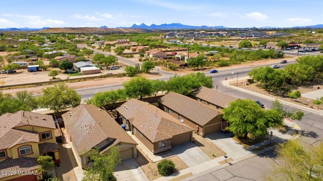 7816 S Baja Stone Avenue, Tucson, AZ 85756