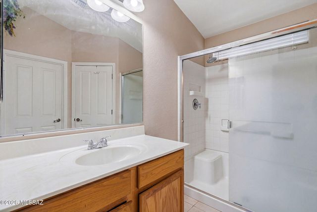 7816 S Baja Stone Avenue, Tucson, AZ 85756