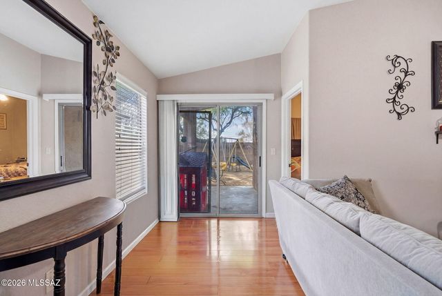 7816 S Baja Stone Avenue, Tucson, AZ 85756