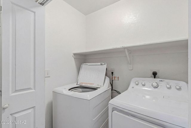 7816 S Baja Stone Avenue, Tucson, AZ 85756